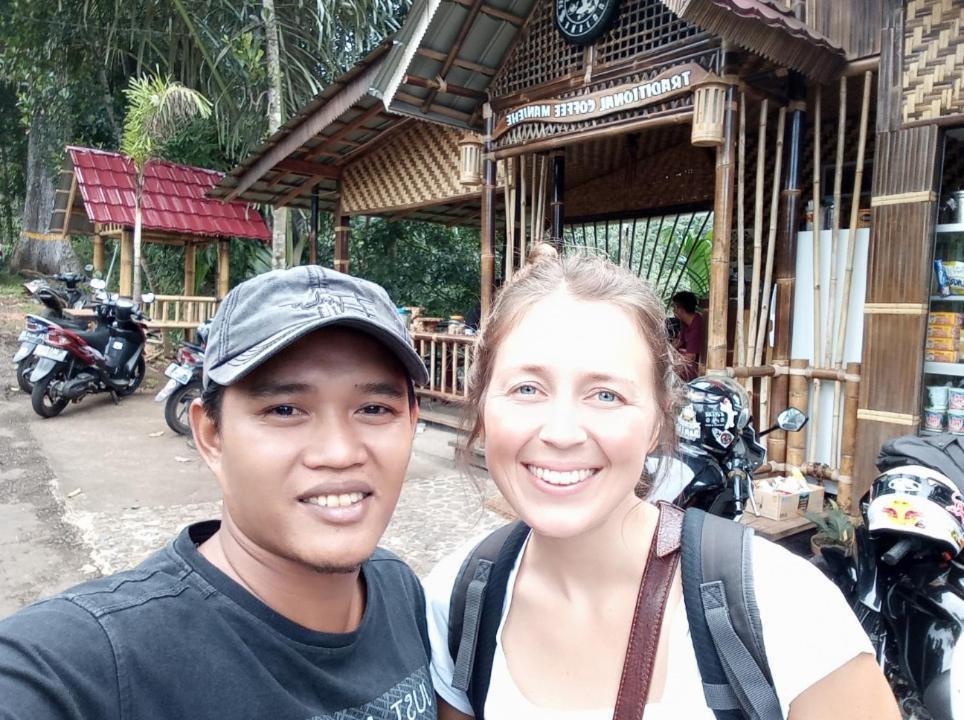 Javalindra Homestay Tour And Travel بانيووانجى المظهر الخارجي الصورة